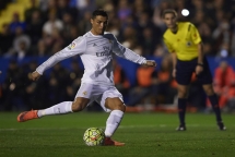 ronaldo toa sang real danh bai levante 3 1