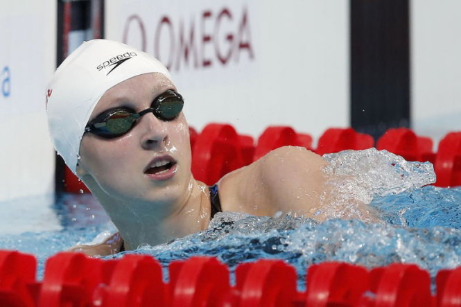danh bai katie ledecky anh vien gianh hcb