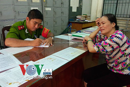 mot phu nu bao cong an mat 600 trieu do bi thoi mien