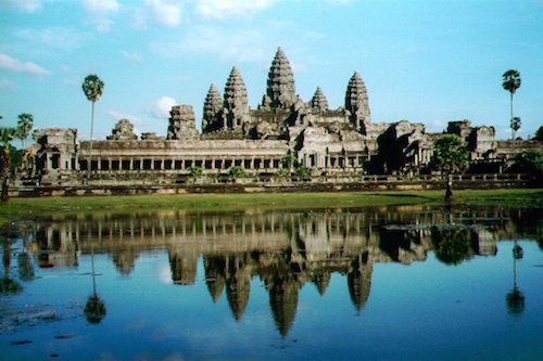 vi sao du khach campuchia qua viet nam ngay cang it