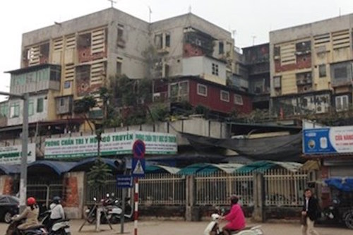 chung cu cu dat hon penhouse khoc tren dong tien
