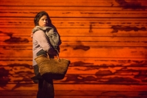 dao dien gianh giai oscar thuong luong de lam phim miss saigon
