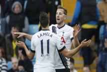 kane lap cu dup tottenham danh bai aston villa 2 0