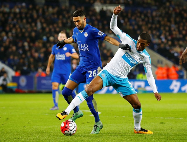 danh bai newcastle leicester tien gan hon toi chuc vo dich