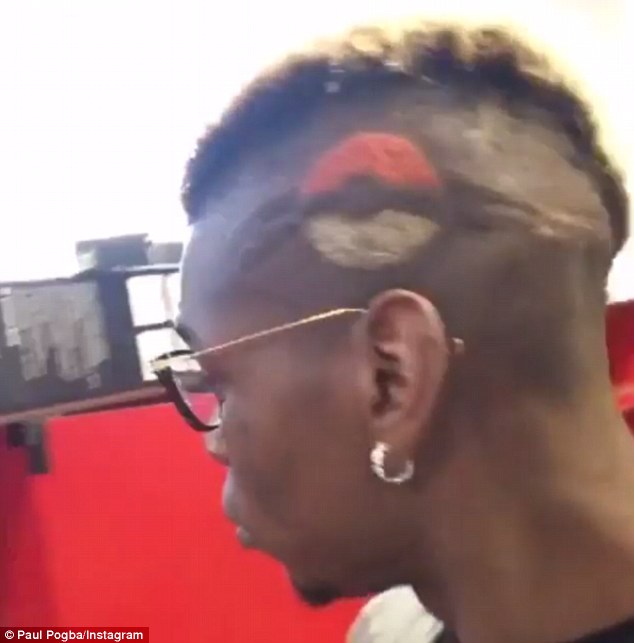 pogba lai gay bao voi kieu dau hinh nhan vat minion