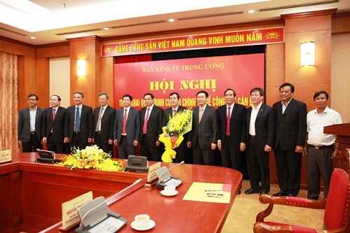 nguyen pho chu tich binh dinh giu chu c pho ban kinh te tu