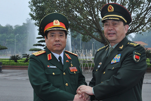 bo truong quoc phong viet trung trao doi van de bien dong