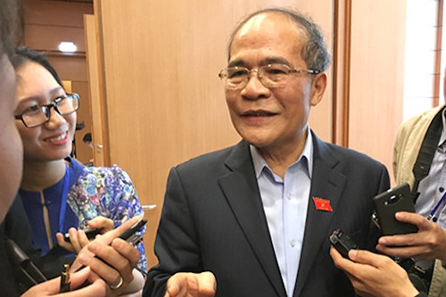 trinh mien nhiem chu tich quoc hoi nguyen sinh hung