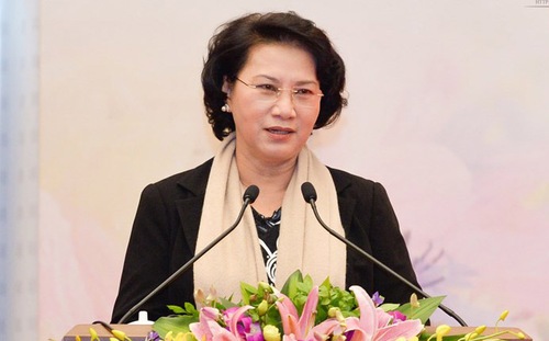trinh quoc hoi nhan su chu tich moi