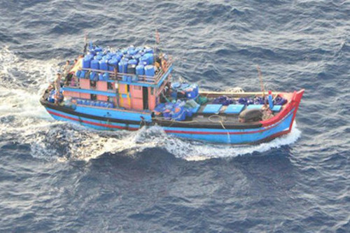 uc bat 28 ngu dan viet nam vi toi trom hai sam