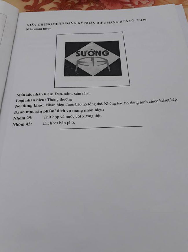 quan pho suong buc xuc vi thuong hieu pho suong cua doanh nhan khai silk co the gay nham lan