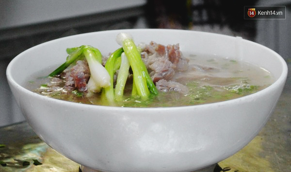 quan pho suong buc xuc vi thuong hieu pho suong cua doanh nhan khai silk co the gay nham lan