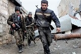 lhq hai phe tham chien o aleppo syria deu pham toi ac chien tranh