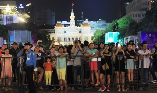 khai mac le hoi ao dai tp hcm nam 2017