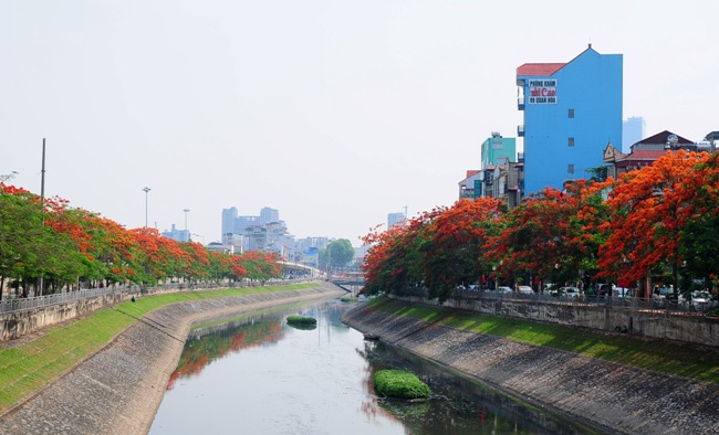 ha noi chuan bi du an cai thien chat luong nuoc song to lich