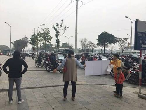 ba me han quoc cam bien xin nguoi dan khong di len via he tai ha noi