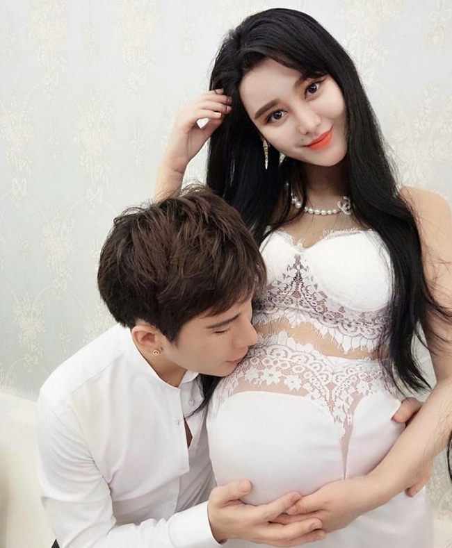 co gai mat 8 nam phau thuat giong pham bang bang roi cuoi luon bac si tham my cho minh