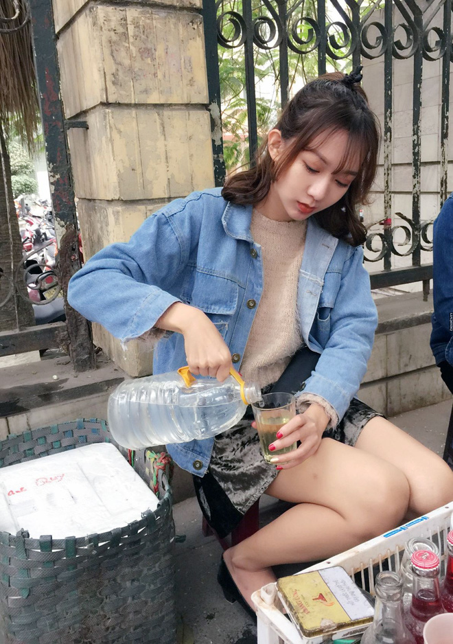 danh tinh co gai sanh dieu ban tra da truoc cong dh kien truc