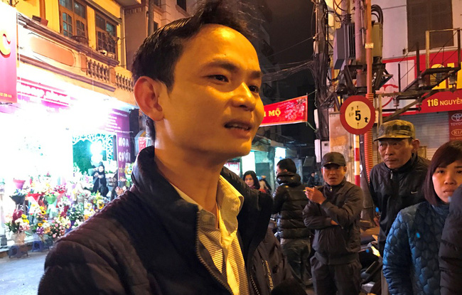 vu o to dien dam hang loat xe may dung mua hoa 83 co nam thanh nien xuong dui gay thanh 3