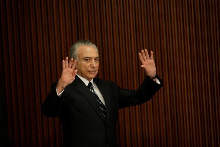 brazil cong bo ke hoach tao 200000 viec lam moi