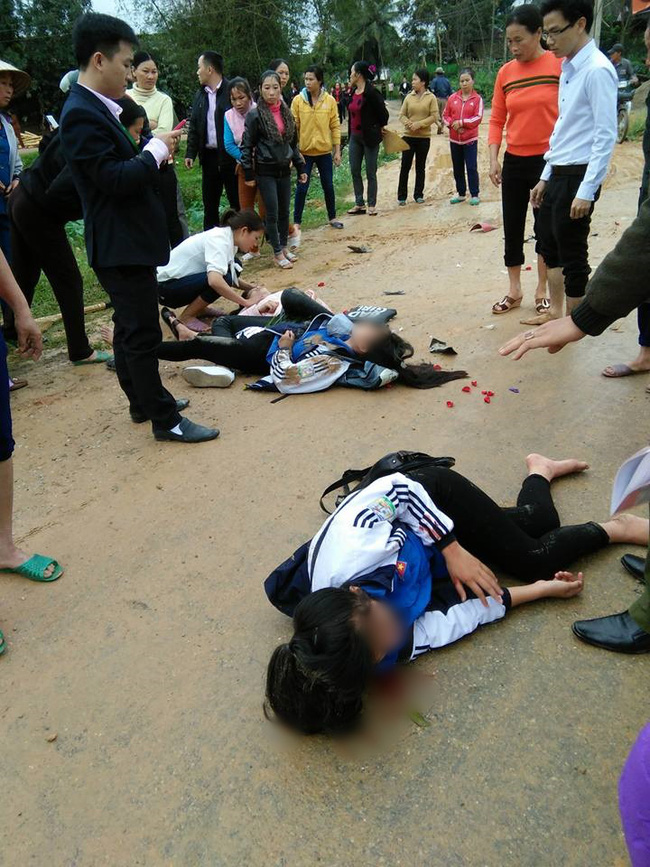 nghe an 3 nu sinh thpt bi xe dam nhap vien ngay 83