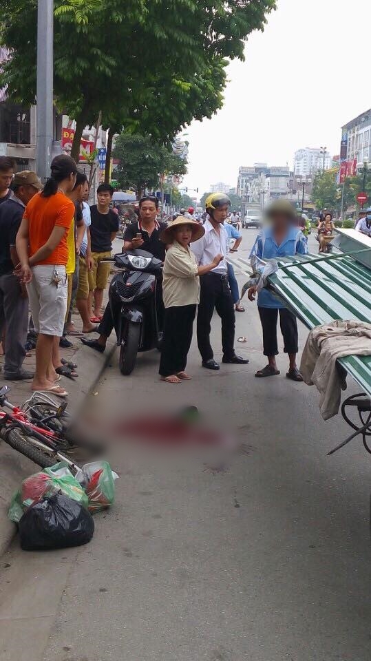 luat su cua gia dinh be trai 10 tuoi bi ton cua tu vong moi nguoi dang vo tinh day vu viec len cao trao