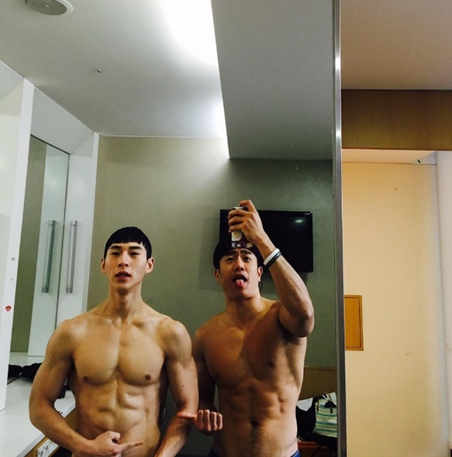 ai ma tin duoc anh chang han quoc an suot ngay lai so huu than hinh khoe khoan chuan den tung milimet nhu nay