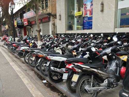 ha noi se dinh chi cac diem trong giu xe vi pham ve gia