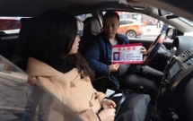 cam dong cau chuyen nguoi cha lai xe taxi chi mong tim duoc con gai mat tich 23 nam