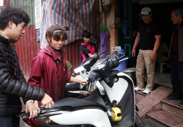 ha noi ra quan dep lan chiem via he lay lai loi di bo thoang dang