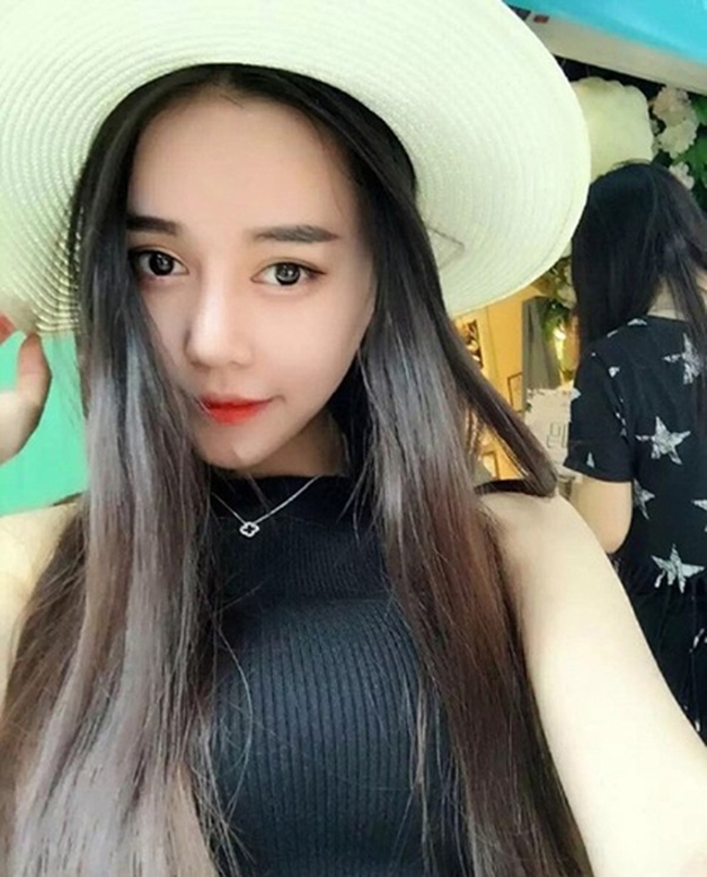 nhung co gai tre bat chap ca mang song de phau thuat tham my thanh ban sao cua than tuong