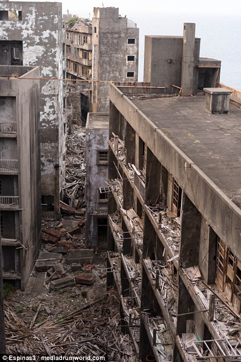 dao chien ham noi ghi hinh bo phim skyfall dinh dam