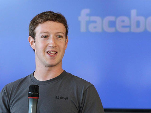 bo hoc khi la sinh vien nam 2 the nhung cuoi cung mark zuckerberg cung nhan duoc bang dai hoc harvard