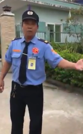 nhom tu thien phat chao mien phi bi bao ve ngan can giam doc benh vien len tieng