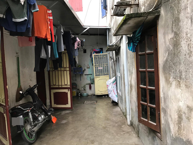 ha noi niu keo tinh cam bat thanh nam thanh nien rut dao dam chet ban gai roi tu sat