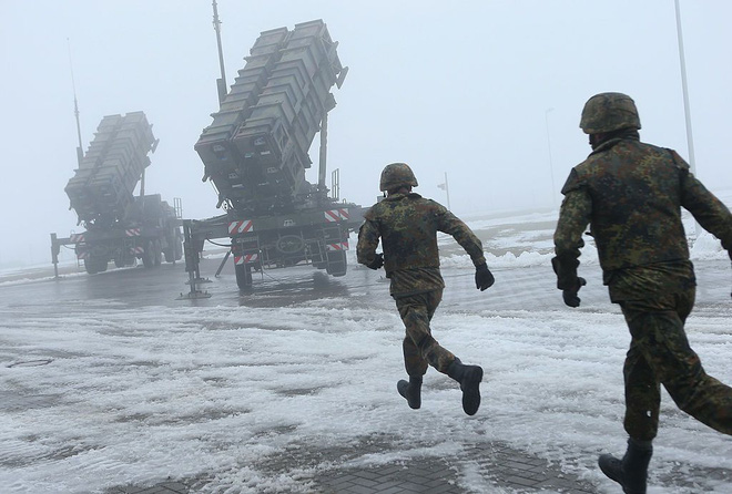 dung he thong ten lua 70 ty ban ha may bay re hon 15000 lan