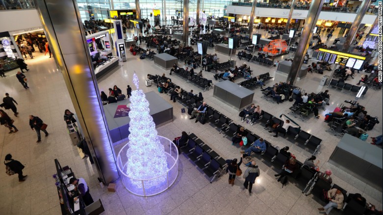 top 10 san bay ban ron nhat the gioi