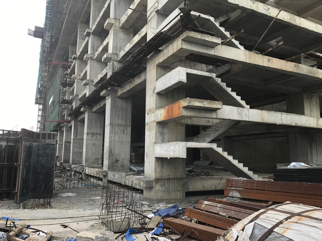 can canh du an khach san 43 tang xay khong phep den tang thu 9