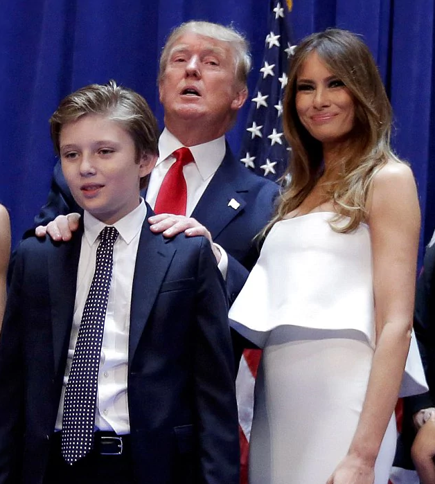 chieu cao dang ne va 13 su that it nguoi biet ve cau ut nha tong thong donald trump