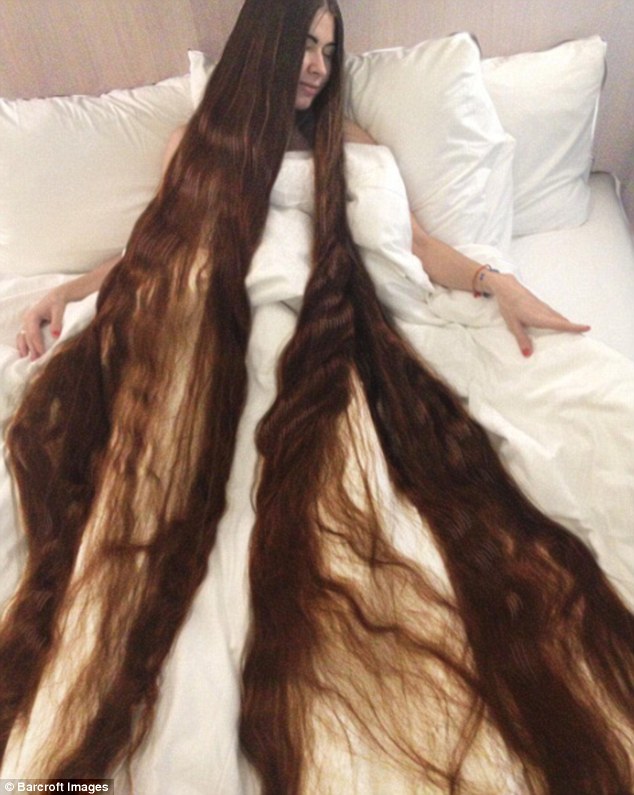 tim thay cong chua rapunzel doi that voi mai toc dai hon 2m
