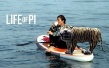 loat anh che buc tuong ho mat ngao khong cuoi sac nuoc bot khong tinh tien