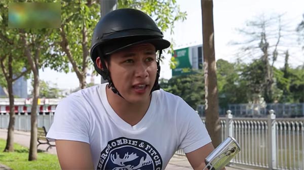 hot boy tra sua le tan loi di dong clip hai co han quan ly rieng