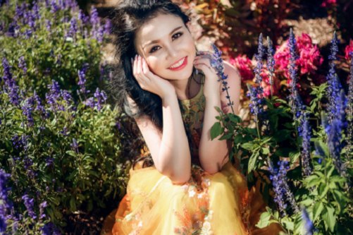 hoa hau janny thuy tran di va hoc de nuoi duong tam hon