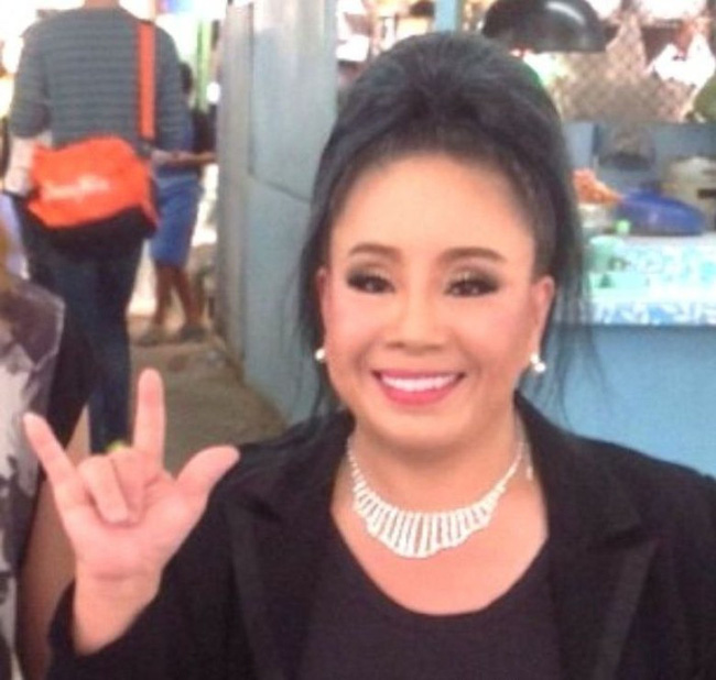 vua dang tin tuyen chong da co toi 60000 trai dep lap tuc ung cu nu dai gia thai lan la ai