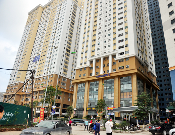 ha noi hao huc nhan nha nhieu cu dan ta hoa khi chung cu van la bai chien truong
