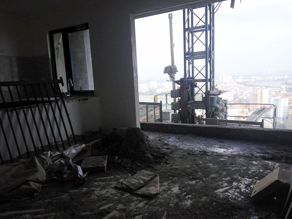 ha noi hao huc nhan nha nhieu cu dan ta hoa khi chung cu van la bai chien truong