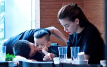 ho ngoc ha cuong do la lai am tham hoi ngo