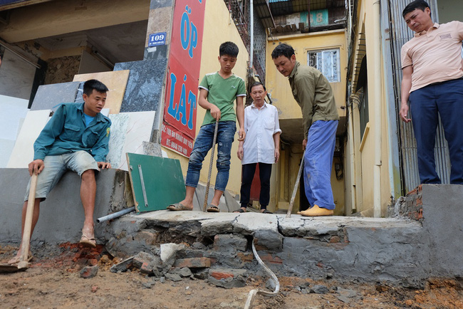 den luot nguoi ha noi nghi cach tao bac tam cap moi de khong lan chiem via he