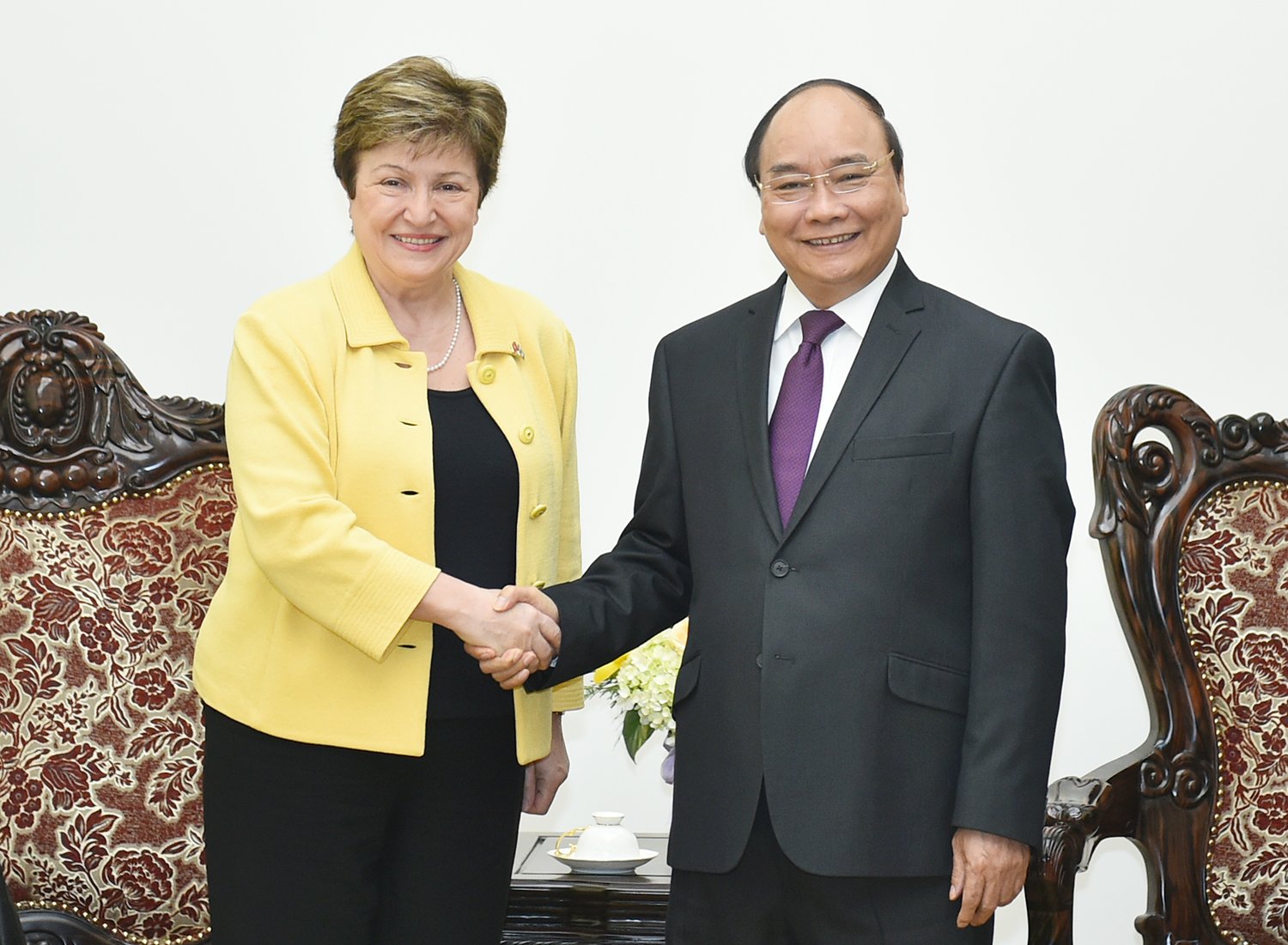 thu tuong de nghi wb thuc hien cac giai phap tai co cau kinh te