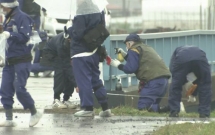 co the be gai nguoi viet da bi giet hai truoc khi duoc dua toi canh dong phi tang o nhat